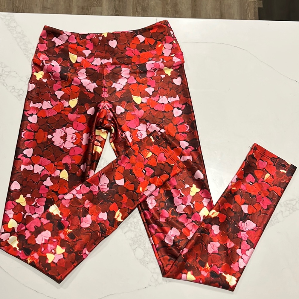 Gold sheep high rise leggings size Medium